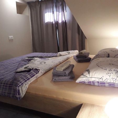 Center Apartment DaLù Pula Extérieur photo