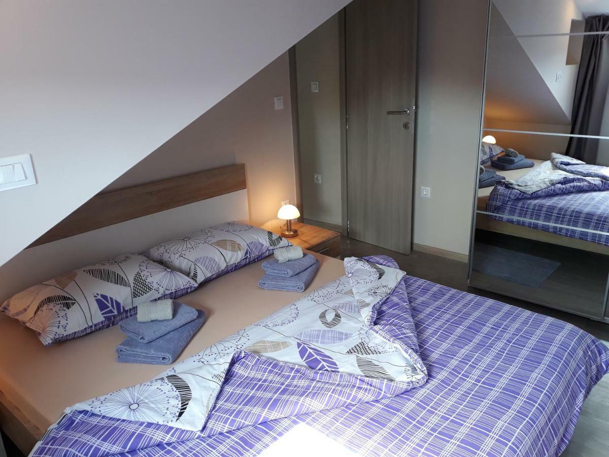 Center Apartment DaLù Pula Extérieur photo